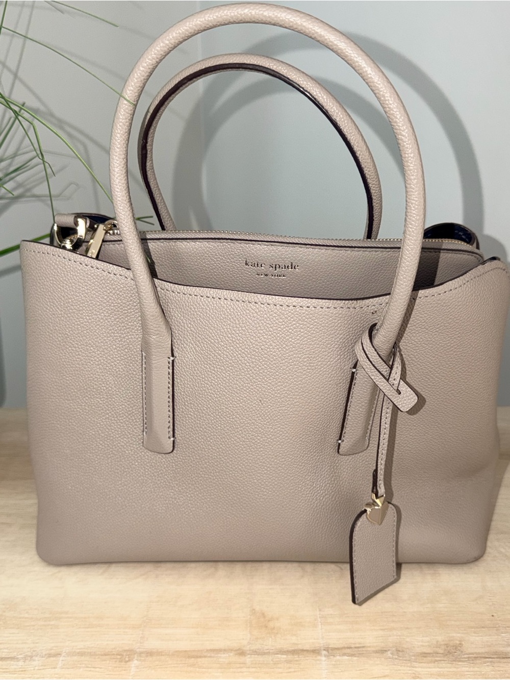 Kate Spade (AUTHENTIC) Taupe Pebbled Leather Top-Handle Satchel